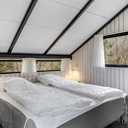 Hannelise - 30km From The Sea By Interhome *